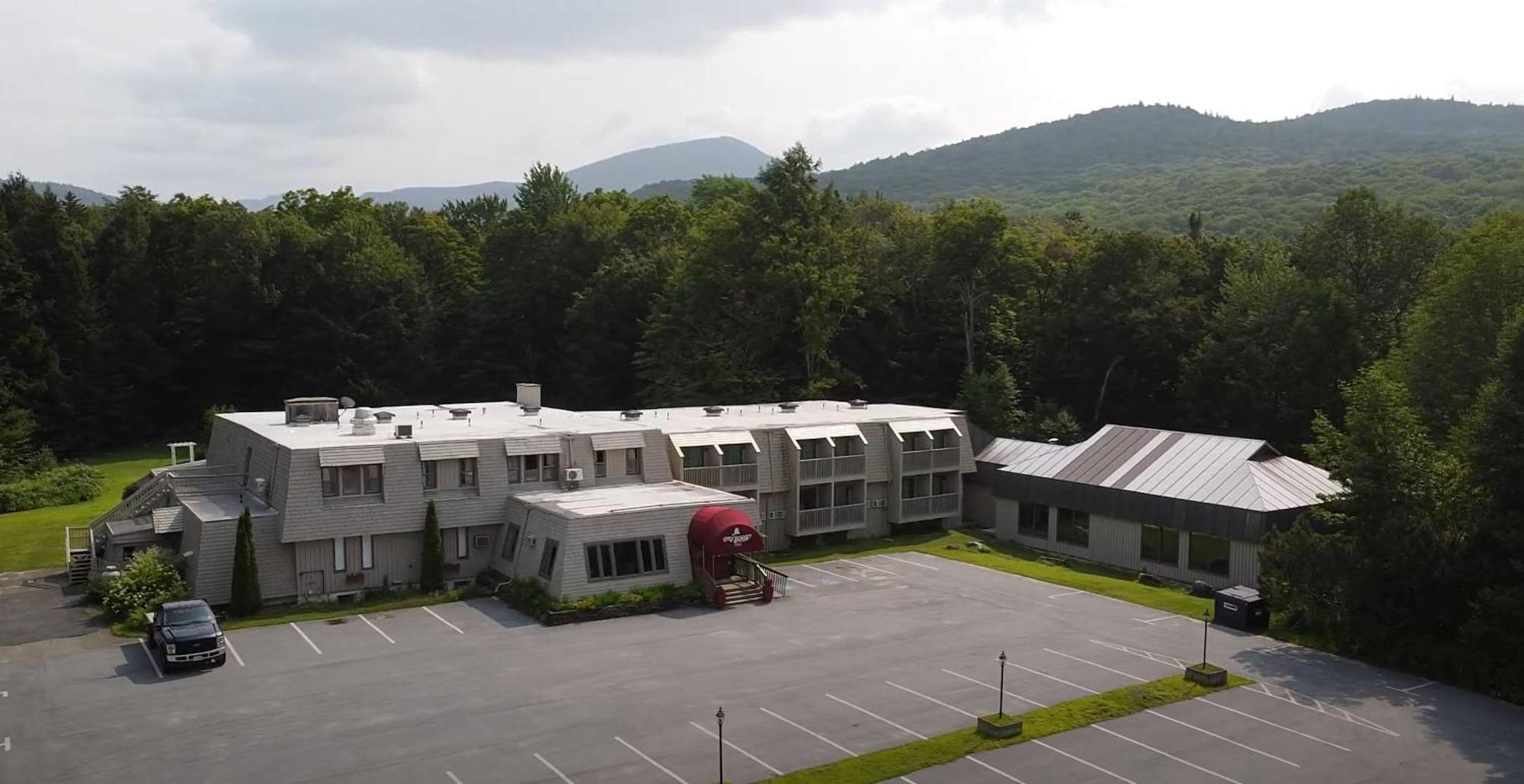Grey Bonnet Inn Killington Exterior photo